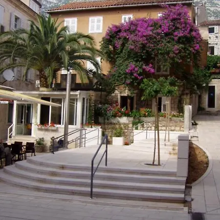 Potts Point Lägenhet Makarska