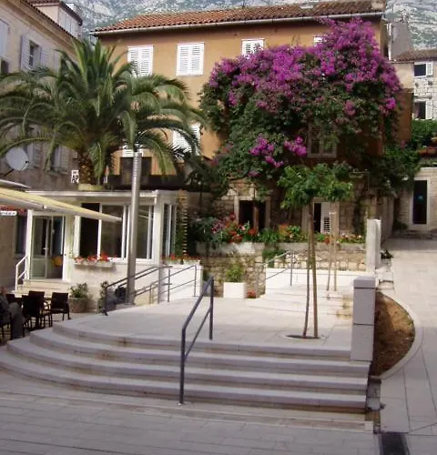Potts Point Apartment Makarska